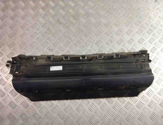 BMW 5 Series F10/F11 (2009-2017) Aizmugurējā kreisā bampera stiprinājums 7273667,7331599 30982093