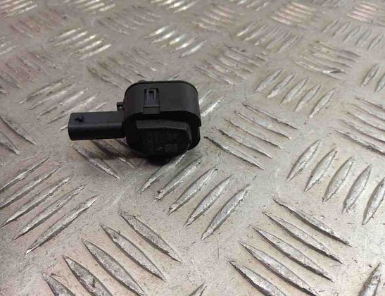 BMW X3 F25 (2010-2017) Датчик удара передний левый 9224178 30982131