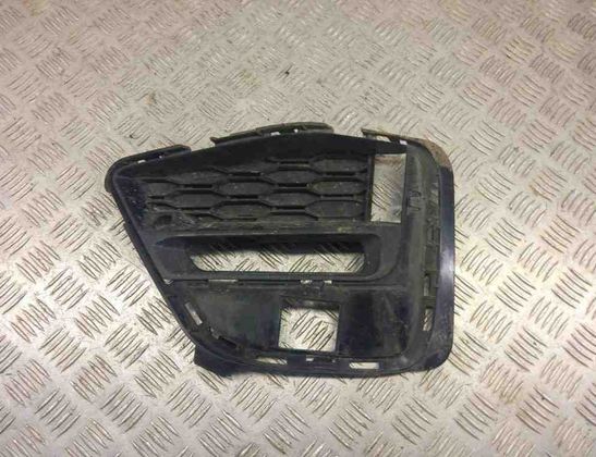 BMW 3 Series G20/G21/G28 (2018-2024) Priekšējā bampera apakšējā reste 8069372 30982559