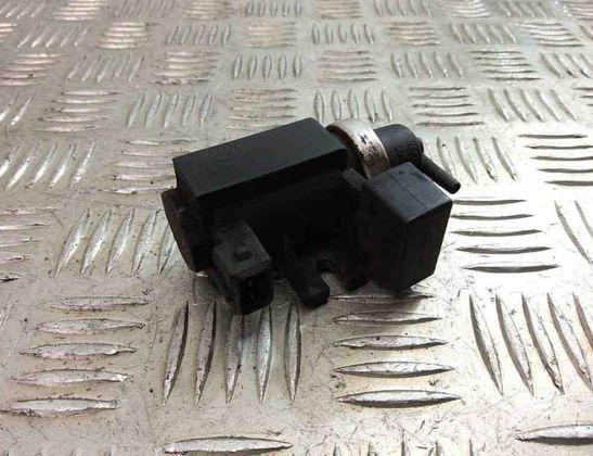 BMW 3 Series E90/E91/E92/E93 (2004-2013) Solenoid Valve 2247906 30987570