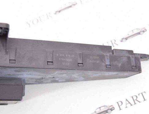 BMW 5 Series E60/E61 (2003-2010) Drošinātāju kārba 6906618 30988076