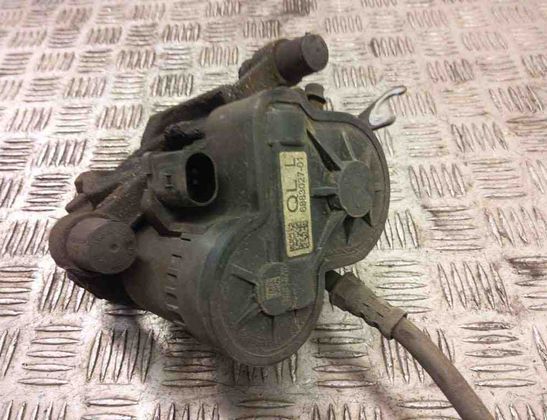 BMW X2 F39 (2017-2023) Aizmugurējais kreisais bremžu suports 688302701 31002555