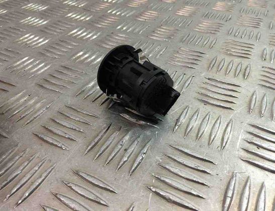 BMW 5 Series F10/F11 (2009-2017) SRS slēdzis 9196886 31014290