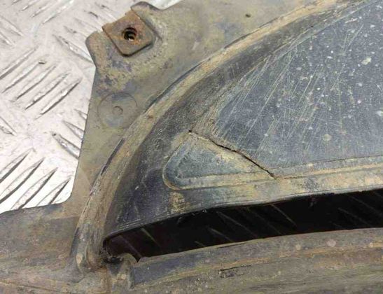 BMW 5 Series Gran Turismo F07 (2010-2017) Front Right Mudguard 7193494 31027712
